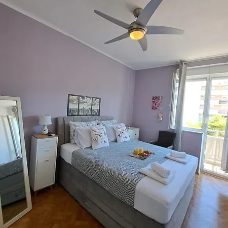 Suzi Apartment *